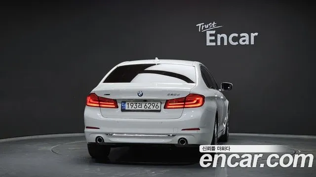 BMW 5 Series (G30) id 2891451 из Кореи 14