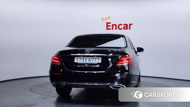 Mercedes-Benz E-Class W213 id 3578149 из Кореи 14