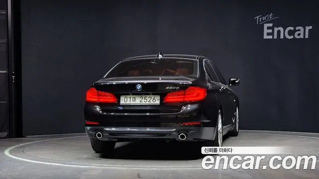 BMW 5 Series (G30) id 2393123 из Кореи 14