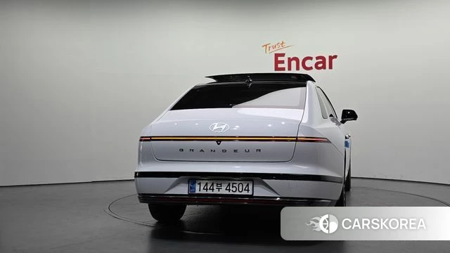 Hyundai Grandeur Hybrid (GN7) id 4230205 из Кореи 30