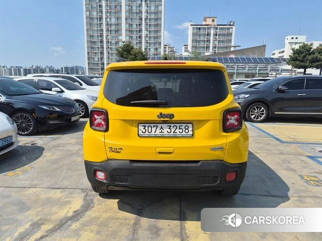 Jeep Renegade id 4269233 из Кореи 11