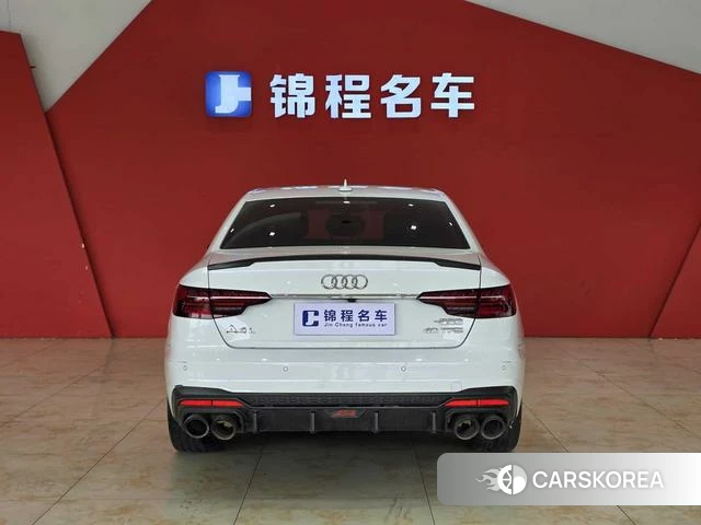 Audi A4L id 4265999 из Китая 9