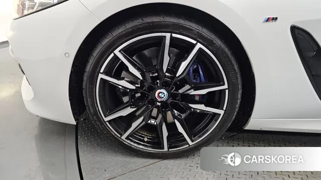 BMW 8 Series (G15) id 3591014 из Кореи 14