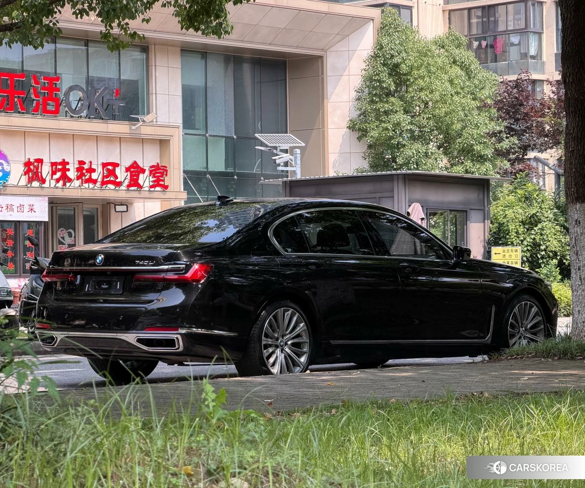 BMW 7 series id 4515046 из Китая 20