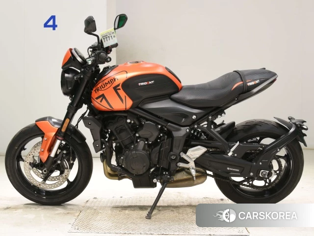 Проданный Triumph TRIDENT 660 2023 из Японии