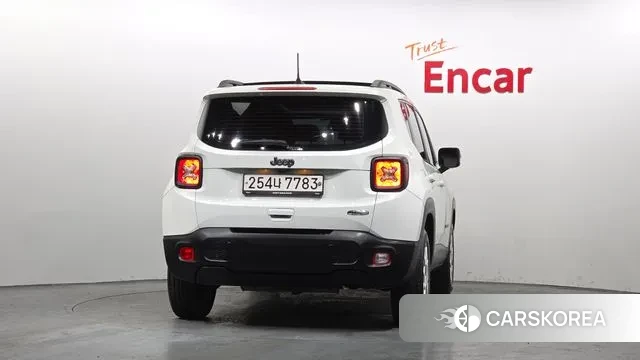 Jeep Renegade id 3676228 из Кореи 14