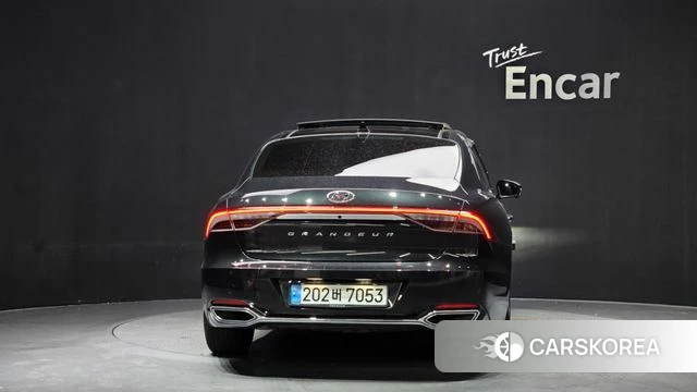 Hyundai The New Grandeur IG Hybrid id 4019623 из Кореи 14