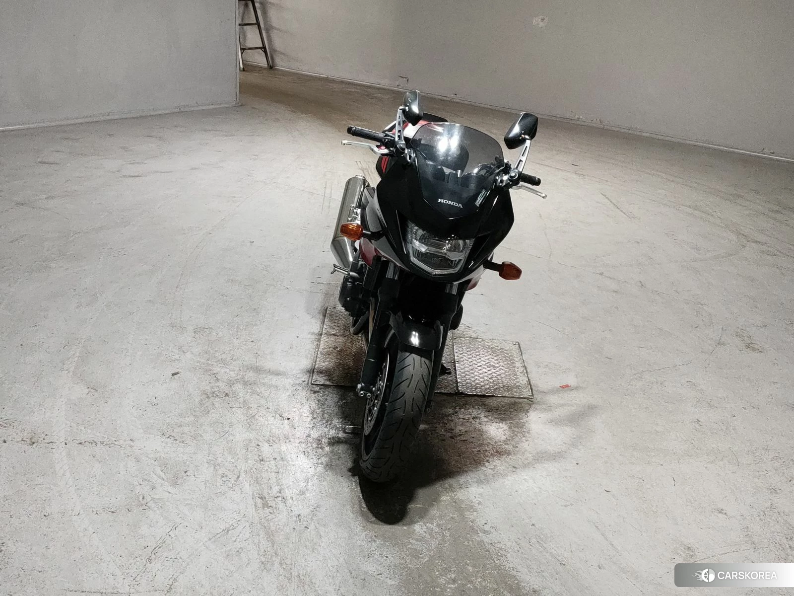 Проданный Honda CB400SF BOLDOR id 4200248 из Японии