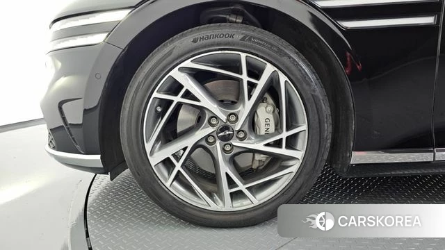 Genesis G90 (RS4) id 4893783 из Кореи 24