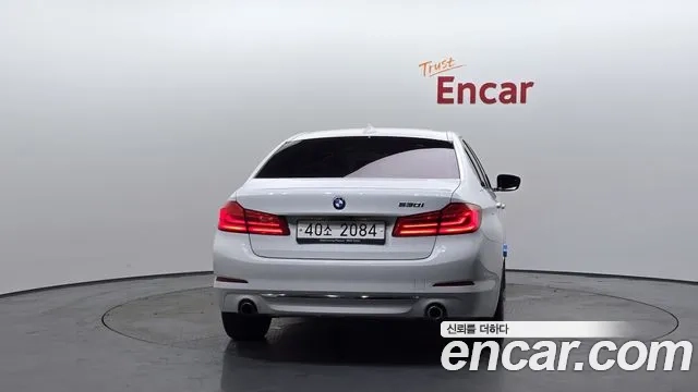 BMW 5 Series (G30) id 2946160 из Кореи 14