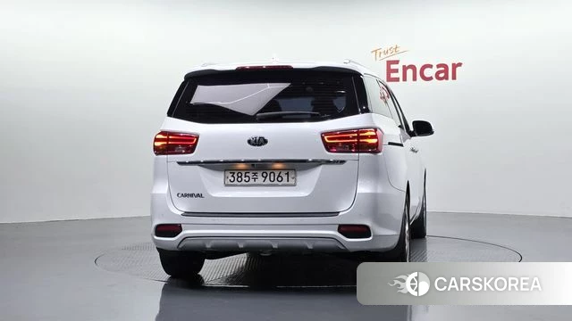 Kia The New Carnival id 4708626 из Кореи 27