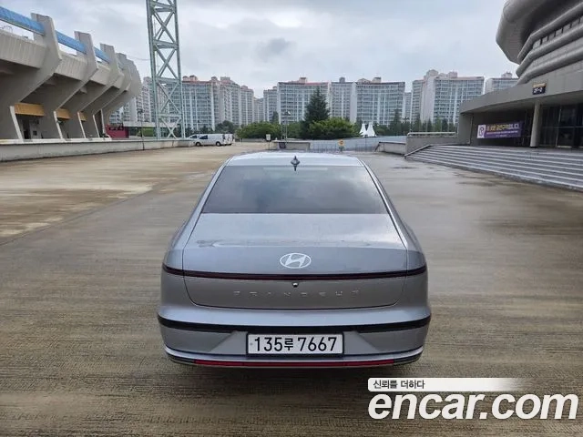 Hyundai Grandeur (GN7) id 2943580 из Кореи 11