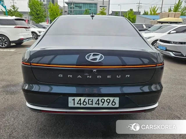 Hyundai Grandeur (GN7) id 3020845 из Кореи 14