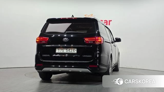 Kia The New Carnival id 4294964 из Кореи 26