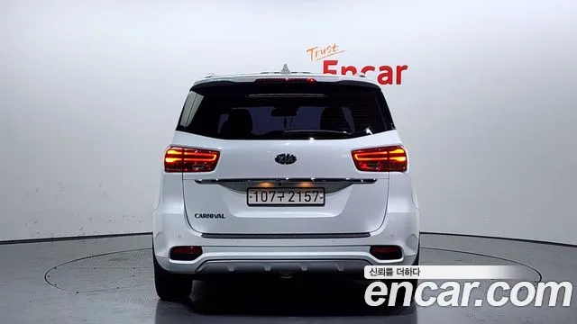 Kia The New Carnival id 2421567 из Кореи 14