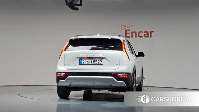Kia Di Ol Nu Niro id 4719635 из Кореи 25