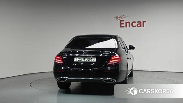 Mercedes-Benz E-Class W213 id 4435289 из Кореи 14