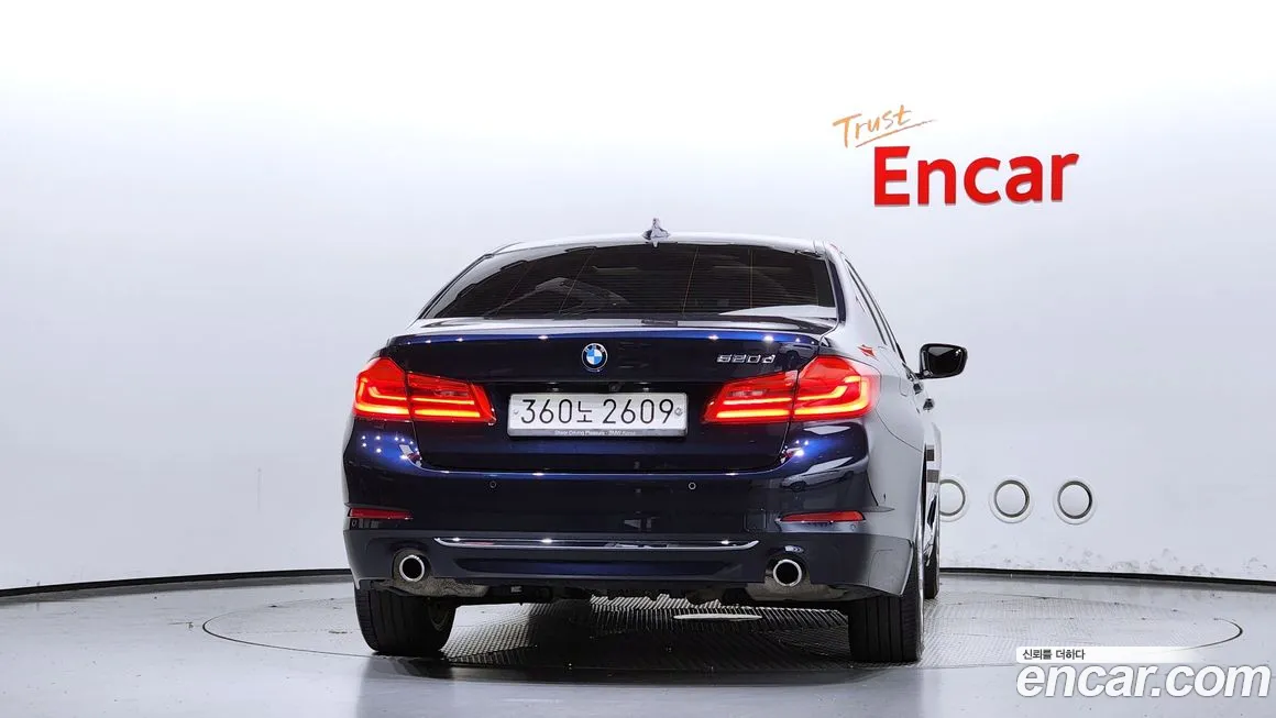 BMW 5 Series (G30) id 2009450 из Кореи 14