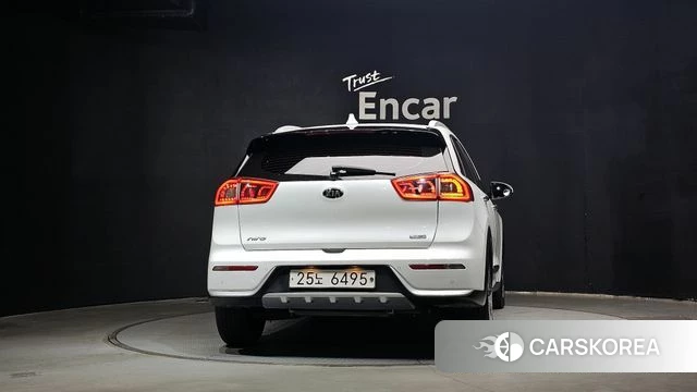 Kia Niro id 4732921 из Кореи 24