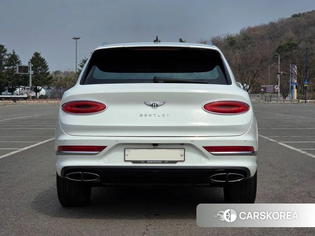 Bentley Bentayga id 3832091 из Кореи 14