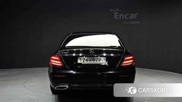 Mercedes-Benz E-Class W213 id 3672090 из Кореи 14