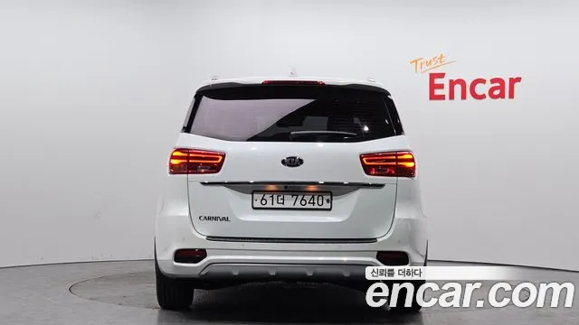 Kia The New Carnival id 2475002 из Кореи 14