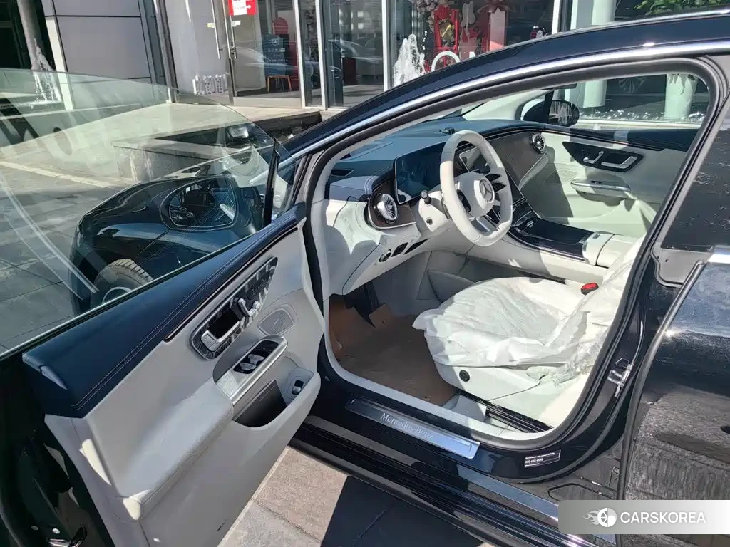 Mercedes-Benz EQE id 4600348 из Китая 16