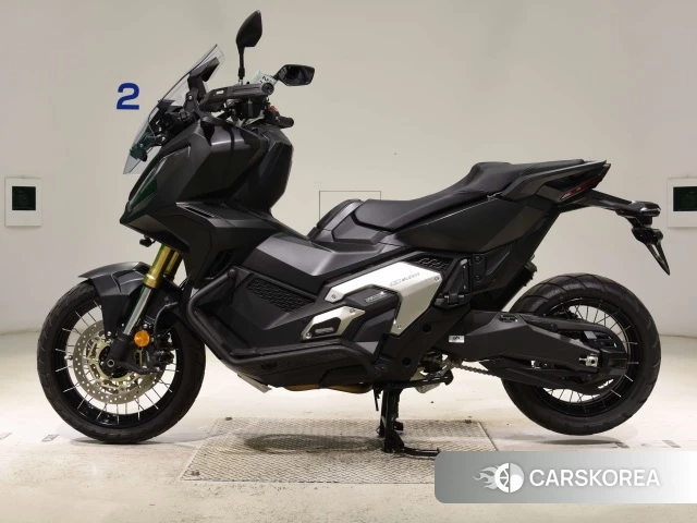 Проданный Honda X-ADV 750 2024 из Японии