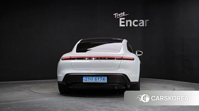 Porsche Taycan id 4231781 из Кореи 24