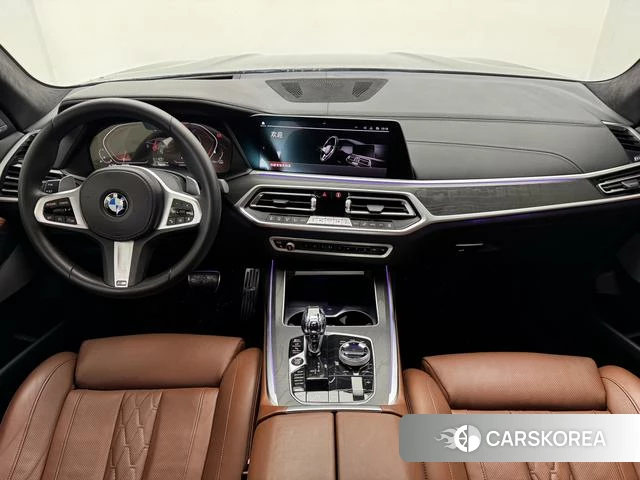 BMW X7 id 4255946 из Китая 23