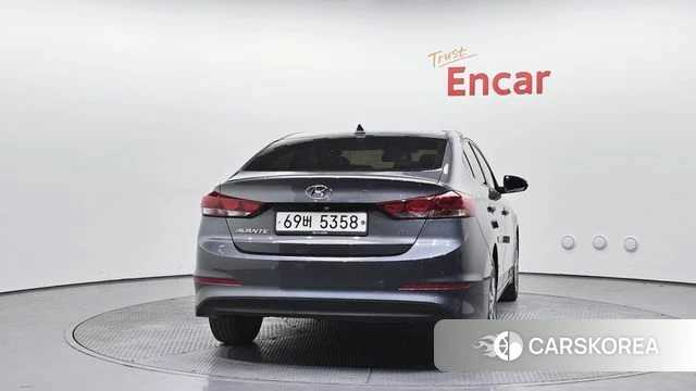 Hyundai Avante AD id 3925193 из Кореи 14