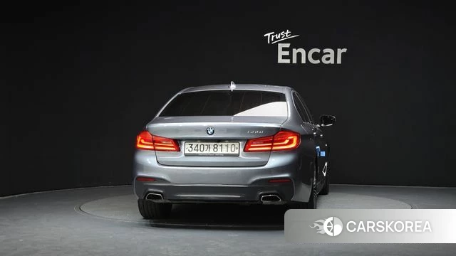 BMW 5 Series (G30) id 3965968 из Кореи 14