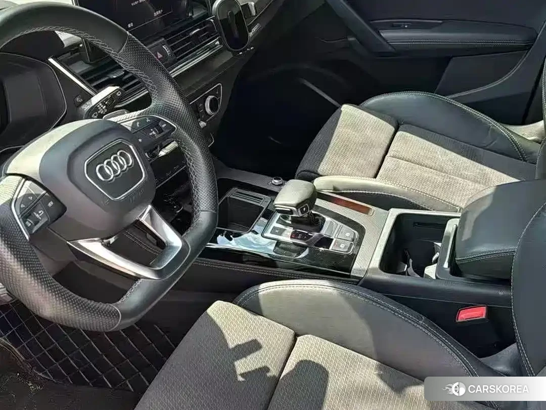 Audi Q5L 2023 Черный из Китая, фото 4
