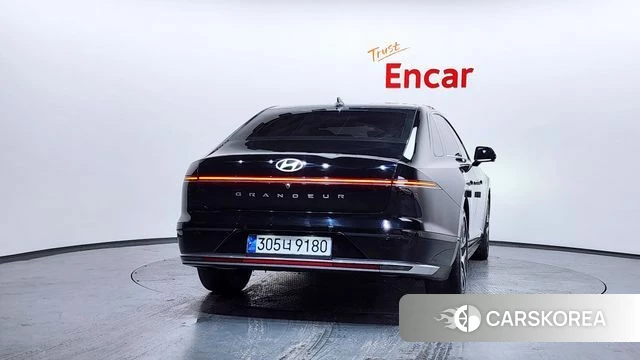 Hyundai Grandeur (GN7) id 3914981 из Кореи 14