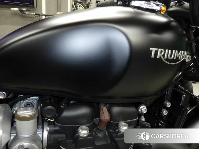 Проданный Triumph BONNEVILLE BOBBER id 3999584 из Японии, фото 18