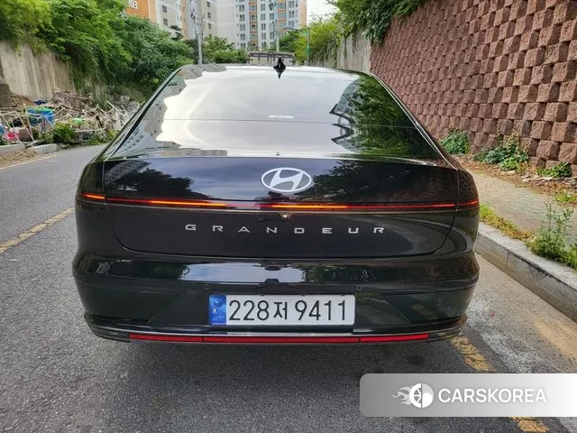 Hyundai Grandeur (GN7) id 3082032 из Кореи 14