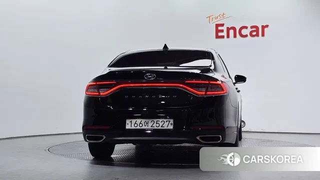 Hyundai Grandeur IG id 3144790 из Кореи 14