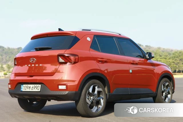 Hyundai Venue id 3877920 из Кореи 14