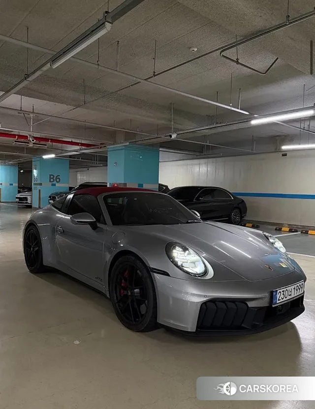 Porsche 911(992) 2025 Серебряный из Кореи, фото 4