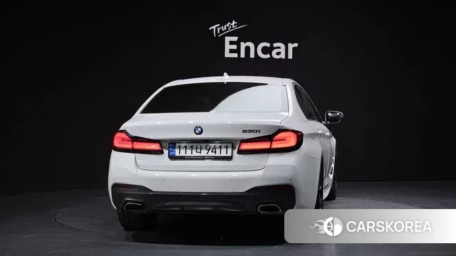 BMW 5 Series (G30) id 3556817 из Кореи 14