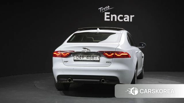 Jaguar XF (X260) id 3846042 из Кореи 14