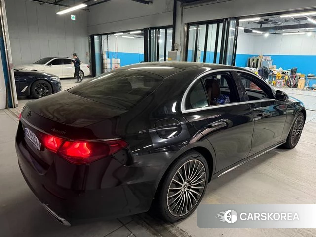 Mercedes-Benz E-Class W214 2024 Черный из Кореи, фото 4