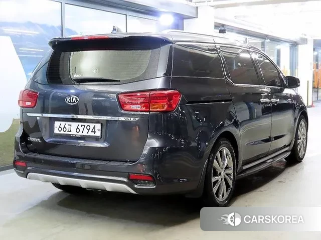 Kia The New Carnival id 3617106 из Кореи 14