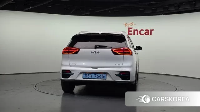 Kia Niro EV id 3323454 из Кореи 14