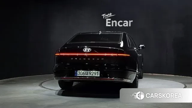 Hyundai Grandeur (GN7) id 3758003 из Кореи 14