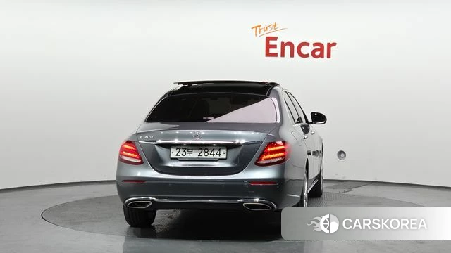 Mercedes-Benz E-Class W213 id 4294749 из Кореи 27