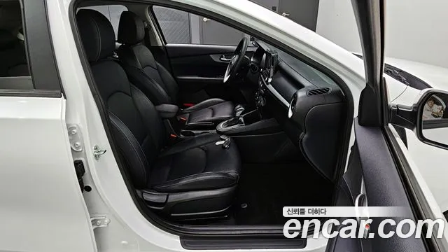 Kia Come New K3 id 2665385 из Кореи 14