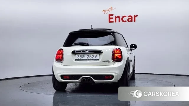 Mini Cooper S id 3374905 из Кореи 14