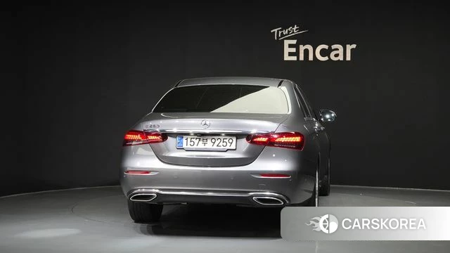 Mercedes-Benz E-Class W213 id 4562237 из Кореи 25