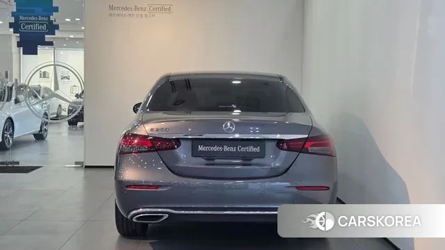 Mercedes-Benz E-Class W213 2022 Серый из Кореи, фото 6